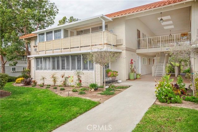 682 Via Alhambra D, Laguna Woods, CA 92637