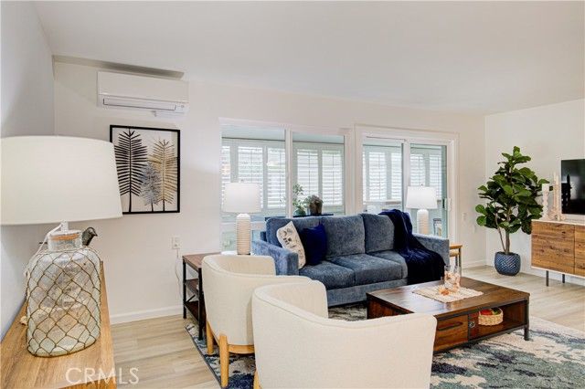 682 Via Alhambra D, Laguna Woods, CA 92637