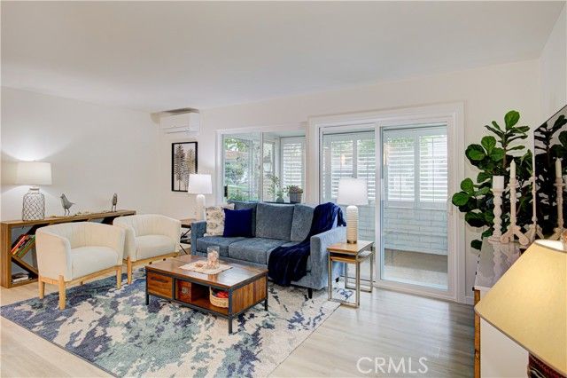 682 Via Alhambra D, Laguna Woods, CA 92637