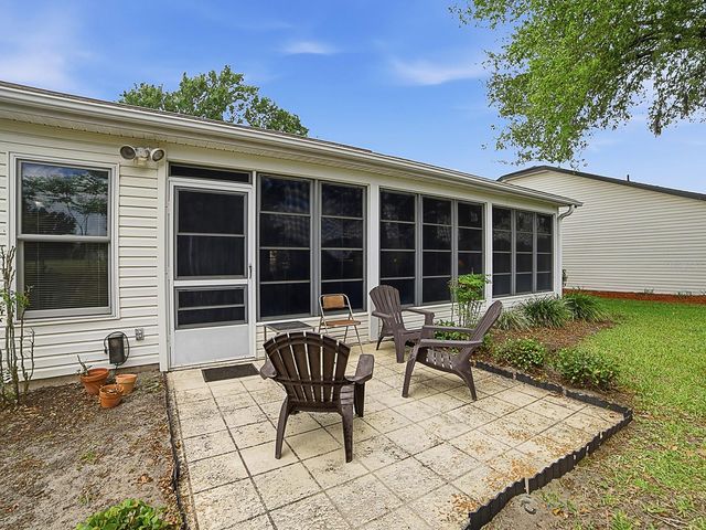 25069 RIVERWALK DRIVE, Leesburg, FL 34748