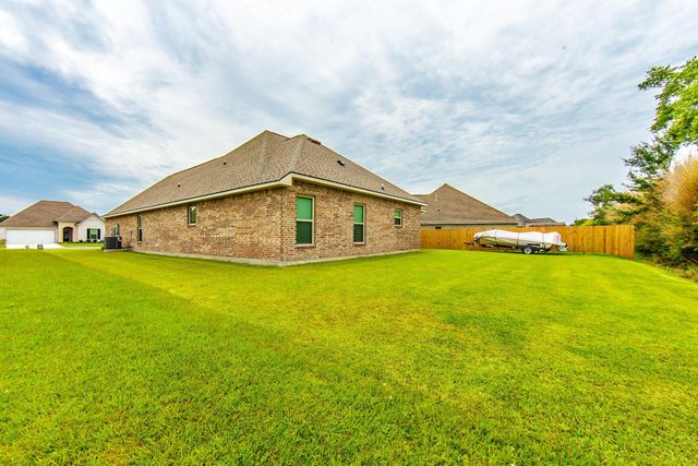 331 Modesto Drive, Houma, LA 70364