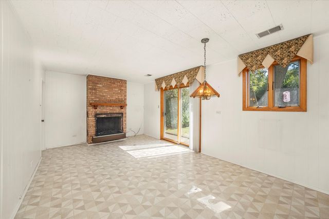 243 Indianwood Boulevard, Park Forest, IL 60466