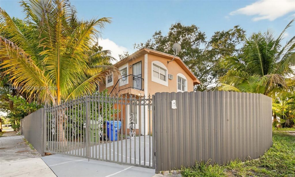 36 NE 64th Ter, Miami, FL 33138