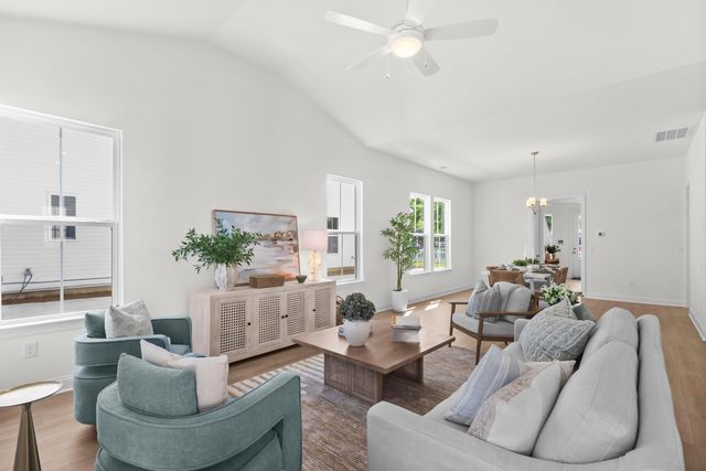 3840 Richardson St., Loris, SC 29569