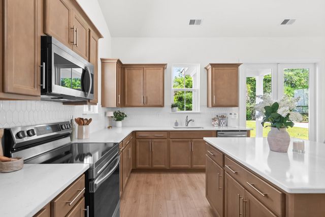 3840 Richardson St., Loris, SC 29569