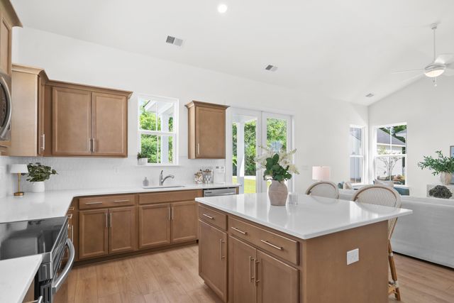 3840 Richardson St., Loris, SC 29569
