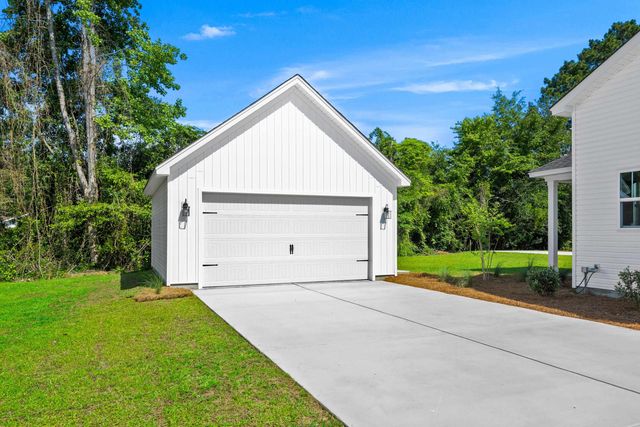 3840 Richardson St., Loris, SC 29569