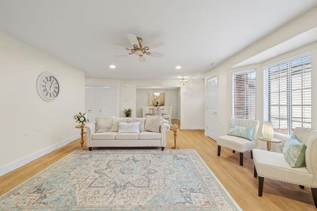 1704 W Long Boulevard, Raymore, MO 64083