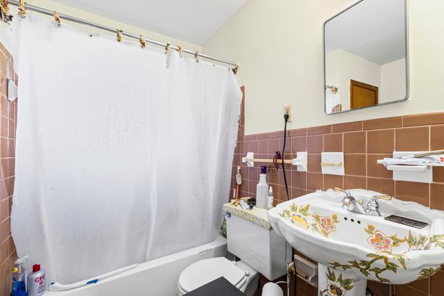 5064 KNIGHT ARNOLD RD, Memphis, TN 38118