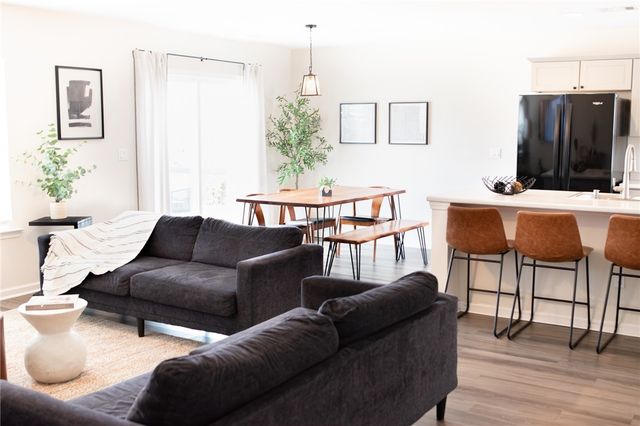 226 Roswell Drive E, Brunswick, GA 31525