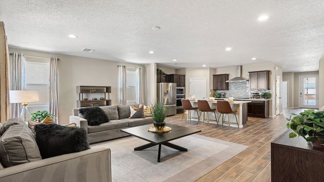 4106 Estrella Noche, Santa Fe, NM 87507