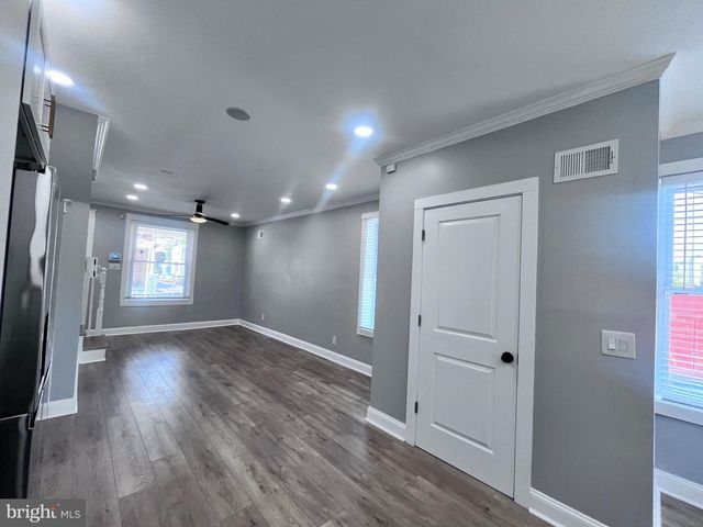 2520 W SEYBERT ST, Philadelphia, PA 19121