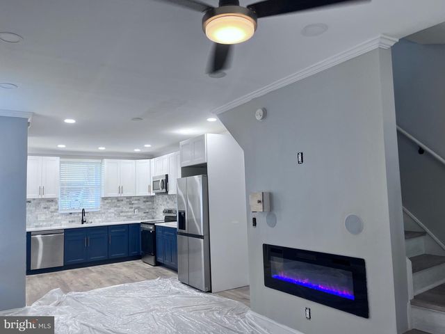 2520 W SEYBERT ST, Philadelphia, PA 19121