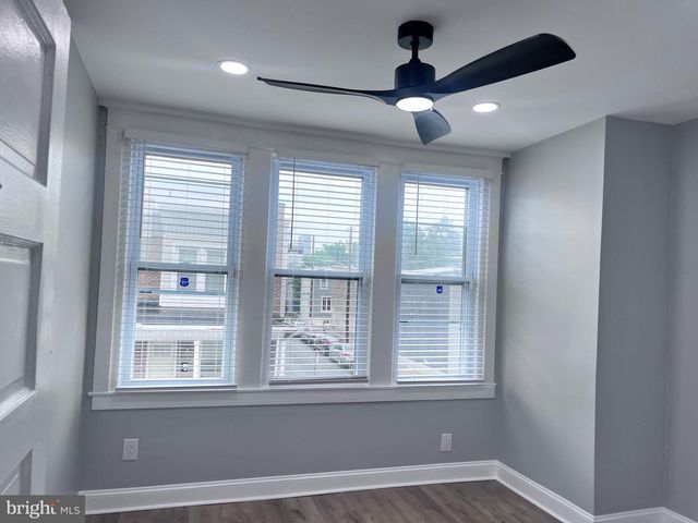 2520 W SEYBERT ST, Philadelphia, PA 19121