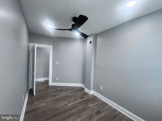 2520 W SEYBERT ST, Philadelphia, PA 19121