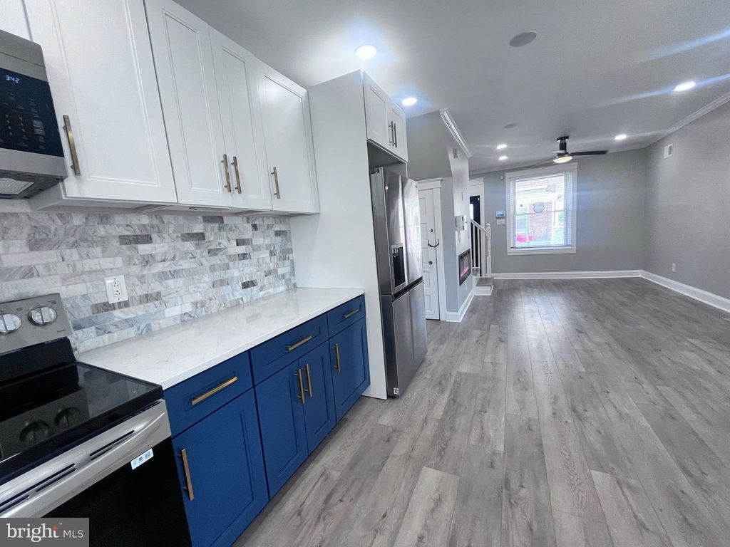 2520 W SEYBERT ST, Philadelphia, PA 19121