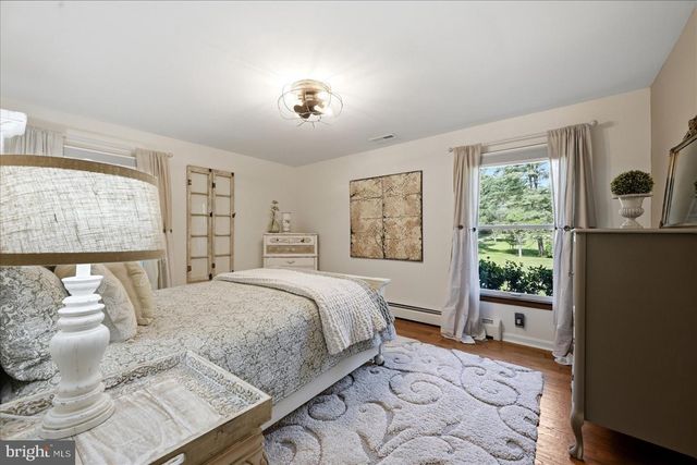 14550 PURCELLVILLE RD, Purcellville, VA 20132
