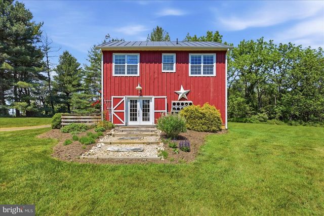 14550 PURCELLVILLE RD, Purcellville, VA 20132