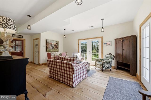 14550 PURCELLVILLE RD, Purcellville, VA 20132