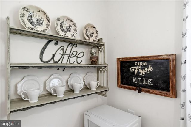 14550 PURCELLVILLE RD, Purcellville, VA 20132