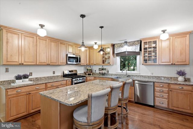 14550 PURCELLVILLE RD, Purcellville, VA 20132