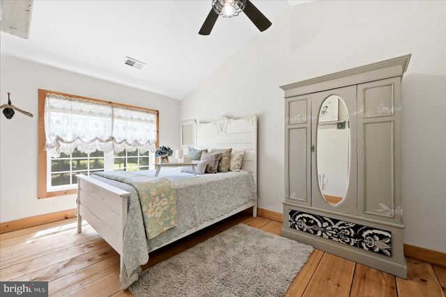 14550 PURCELLVILLE RD, Purcellville, VA 20132