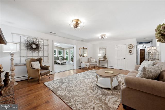 14550 PURCELLVILLE RD, Purcellville, VA 20132
