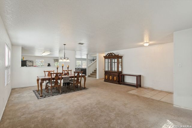 10035 POWDERHOUSE DR, San Antonio, TX 78239
