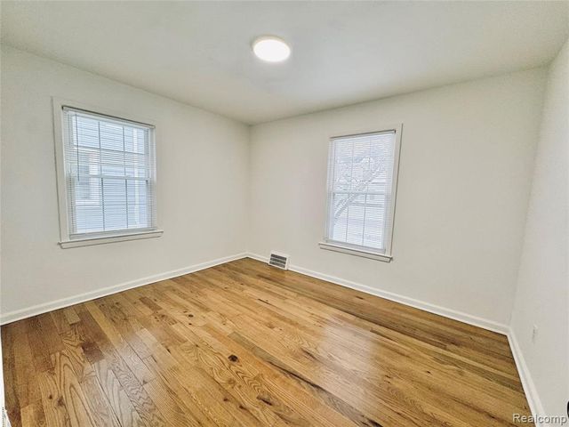 1948 Henrietta Street, Birmingham, MI 48009