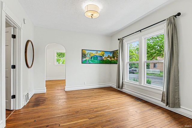 924 California Avenue, South Bend, IN 46616