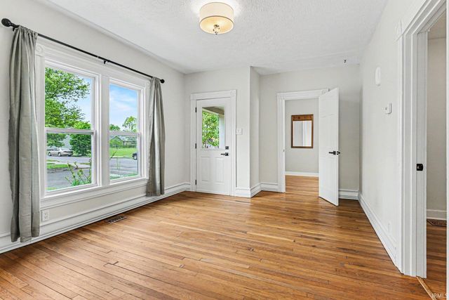 924 California Avenue, South Bend, IN 46616