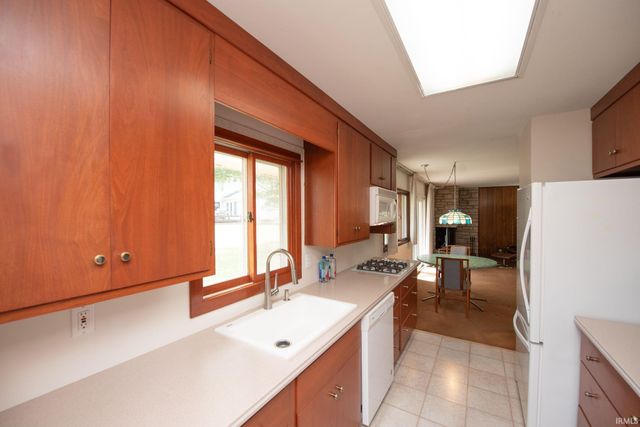 819 Essex Street, West Lafayette, IN 47906