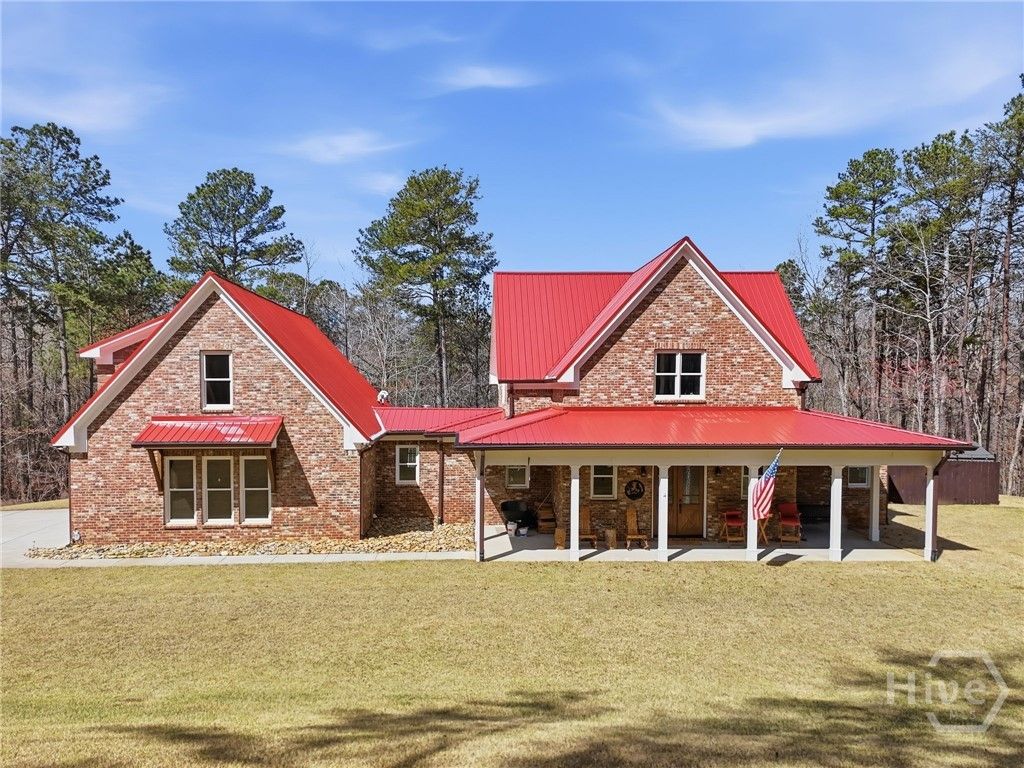 Image 1 of property listing at 864 Blackberry Trail, Ball Ground, GA 30107