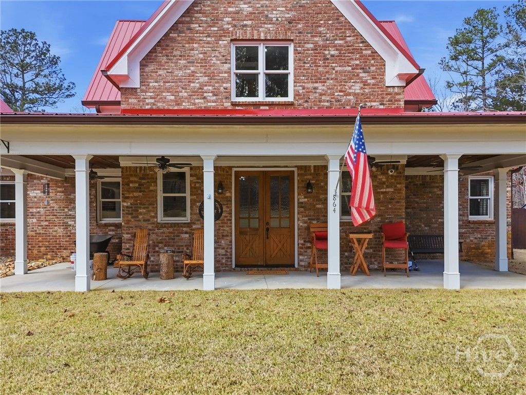 Image 2 of property listing at 864 Blackberry Trail, Ball Ground, GA 30107