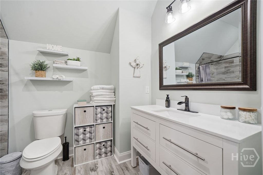 Image 34 of property listing at 864 Blackberry Trail, Ball Ground, GA 30107