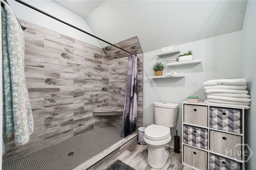 Image 35 of property listing at 864 Blackberry Trail, Ball Ground, GA 30107