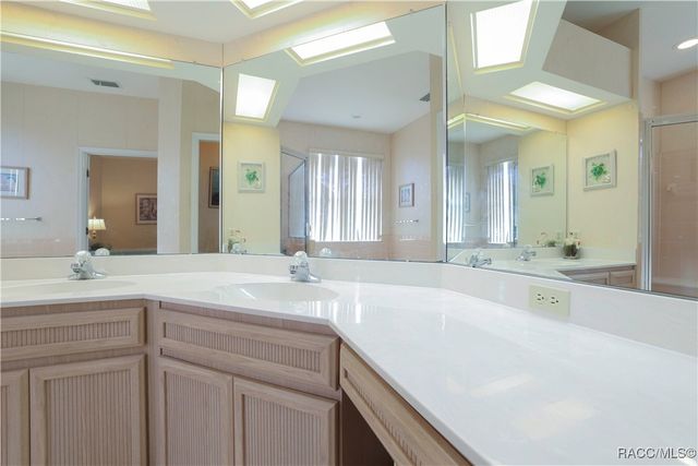 4585 N Jademoor Drive, Beverly Hills, FL 34465