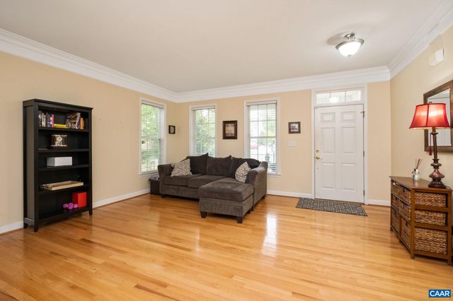 35 PINEY LOOP, Zion Crossroads, VA 22942