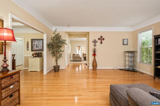 35 PINEY LOOP, Zion Crossroads, VA 22942