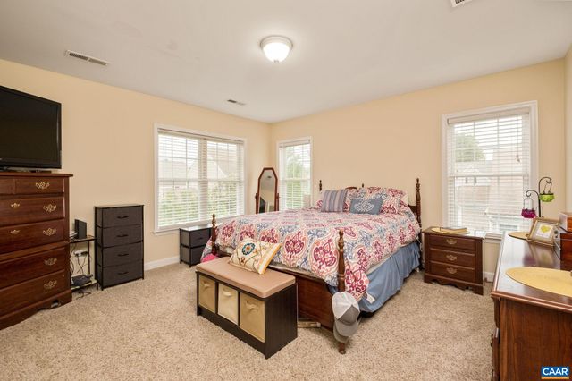 35 PINEY LOOP, Zion Crossroads, VA 22942