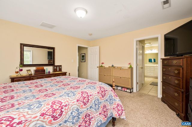 35 PINEY LOOP, Zion Crossroads, VA 22942