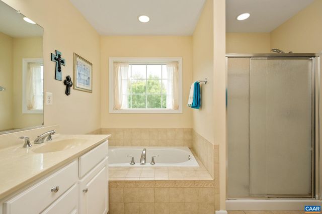 35 PINEY LOOP, Zion Crossroads, VA 22942