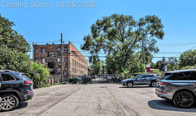 469 W Willis Street 2, Detroit, MI 48201