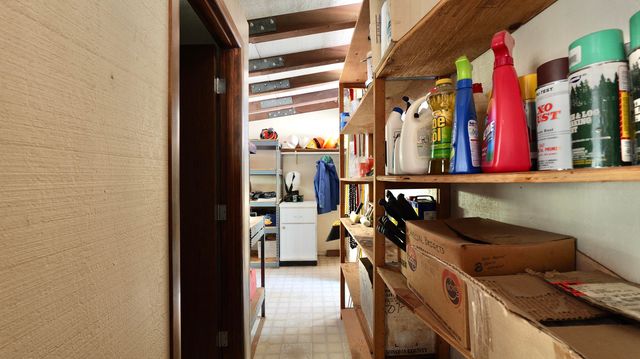 13007 Perry Road, Central Point, OR 97502