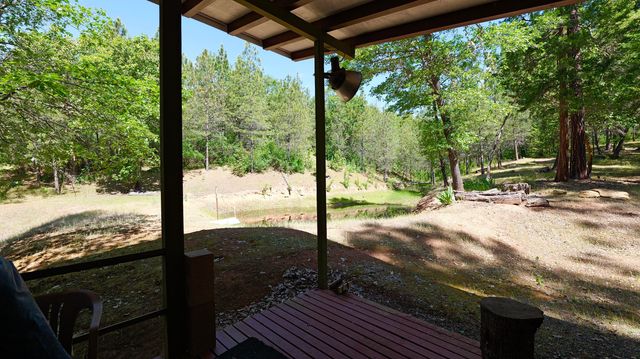 13007 Perry Road, Central Point, OR 97502