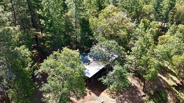 13007 Perry Road, Central Point, OR 97502