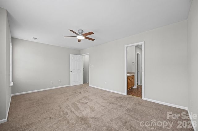 2113 Lennoxshire Square Court, Charlotte, NC 28210