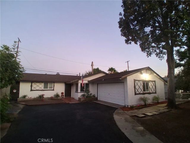11662 Glamis Street, Sylmar, CA 91342