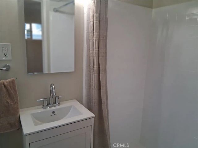 11662 Glamis Street, Sylmar, CA 91342