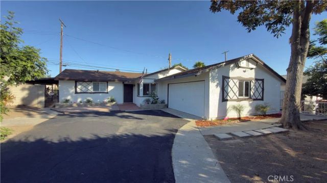11662 Glamis Street, Sylmar, CA 91342
